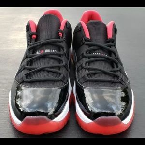 Jordan bred 11 lows size 13